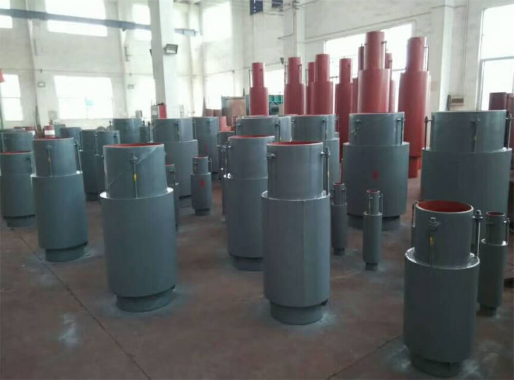 厚廣機(jī)械—無約束補(bǔ)償器